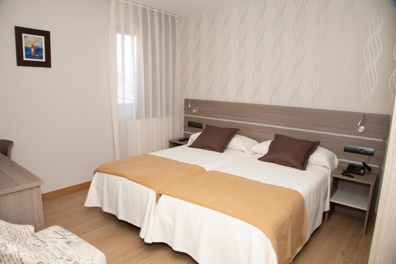 Hotel Mercedes Camargo Ngoại thất bức ảnh