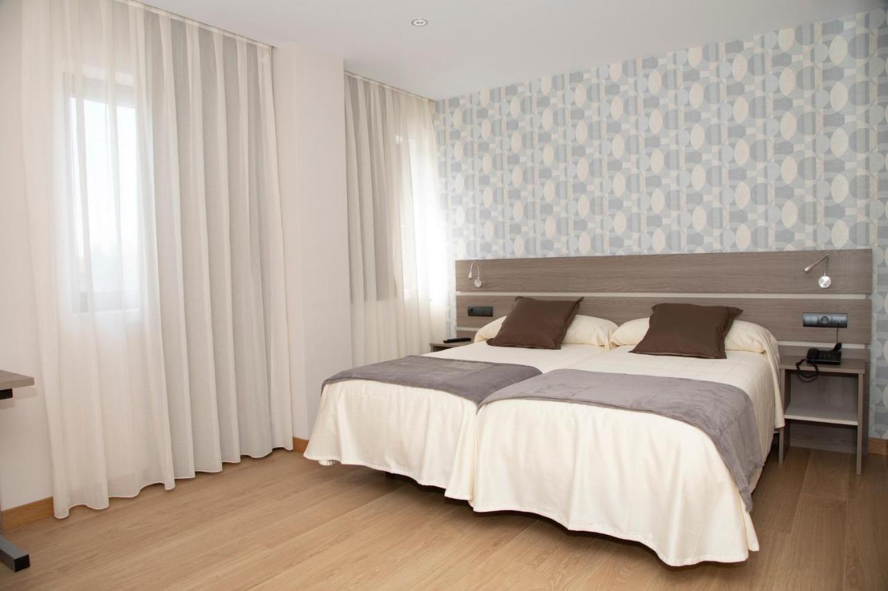 Hotel Mercedes Camargo Ngoại thất bức ảnh