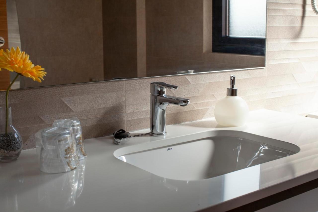 Hotel Mercedes Camargo Ngoại thất bức ảnh