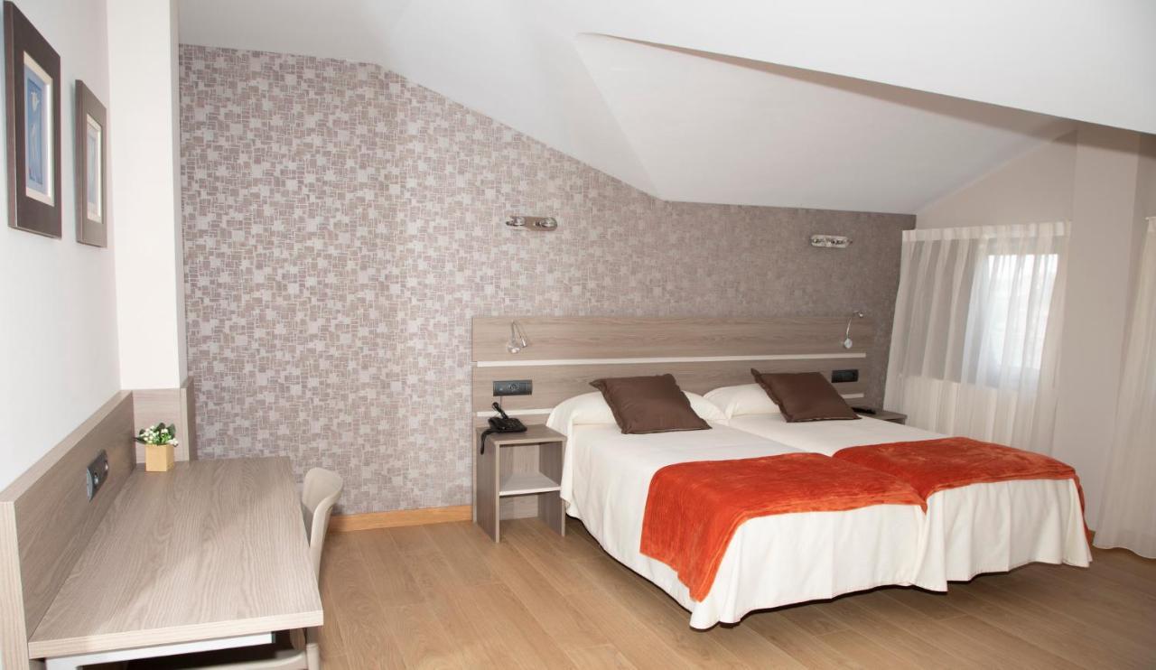 Hotel Mercedes Camargo Ngoại thất bức ảnh